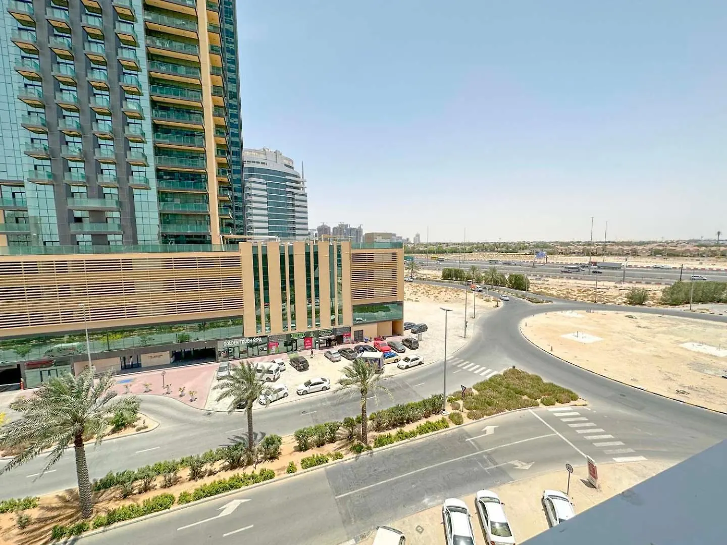 Aws Holiday Homes - Fully Equipped Cozy Studio دبي