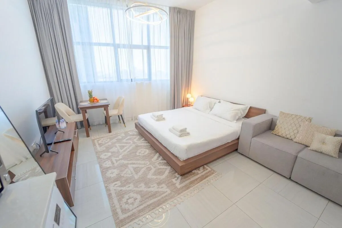 Aws Holiday Homes - Fully Equipped Cozy Studio دبي